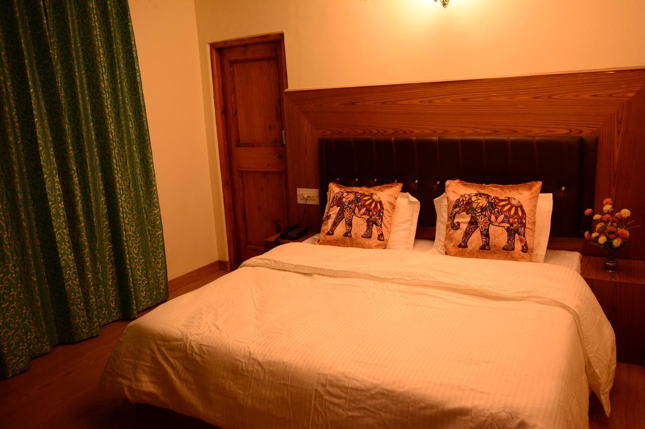 Bed and Breakfast Ambika Bliss Манали Экстерьер фото